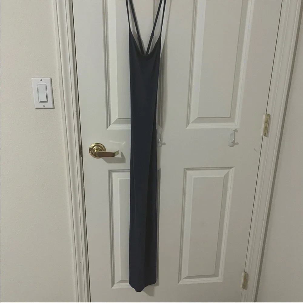 Navy Blue Bodycon Maxi Dress - Picture 3 of 3